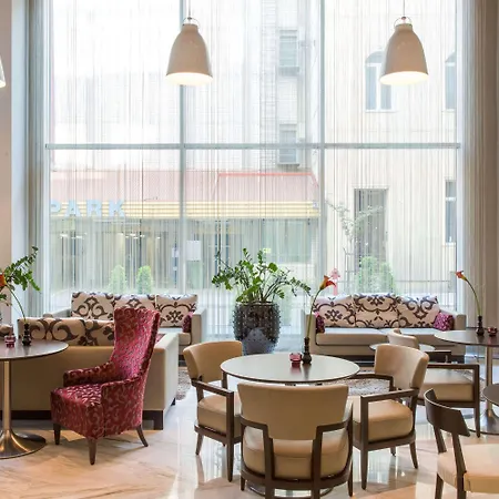 Hotel Nh Collection Center