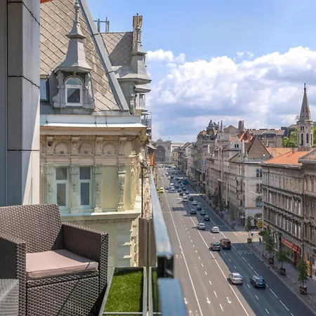 Nh Collection Center Hotel 4*