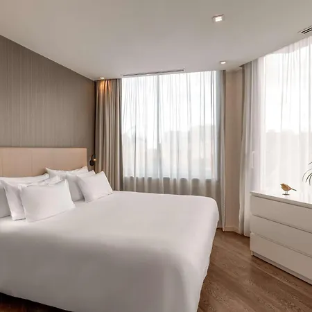 Nh Collection Center Hotel 4*