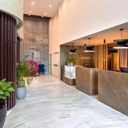 Hotel Nh Collection Center 4*