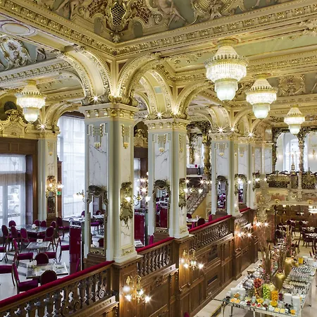 Hotel Nh Collection Center Budapesta