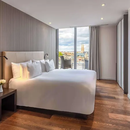 Nh Collection Center Hotel