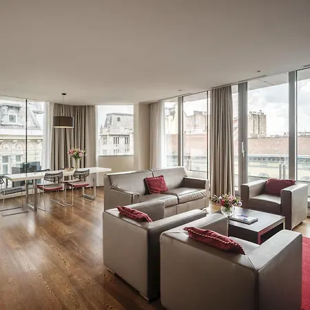 Hotel Nh Collection Center