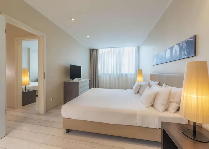 호텔 Nh Collection Center 4*