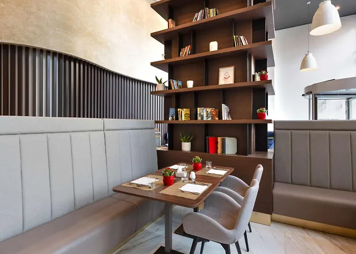 Nh Collection Center Отель 4*