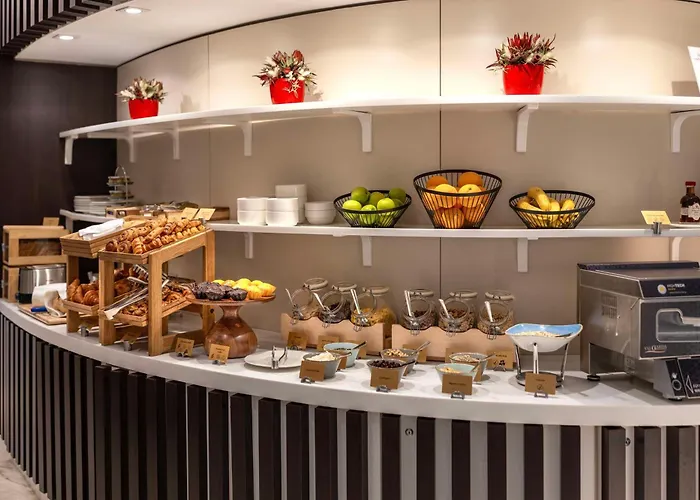 Nh Collection Center Отель 4*