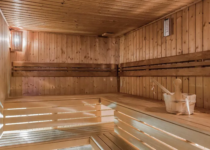 Nh Collection Center Отель