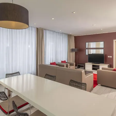 Hotel Nh Collection Center