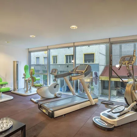 Hotel Nh Collection Center Budapest