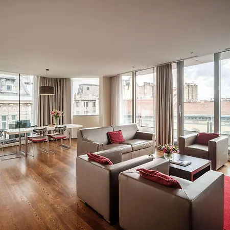 Nh Collection Center 4* Budapest