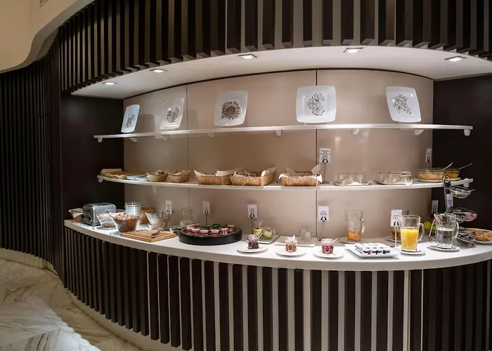 Nh Collection Center Hotell 4*