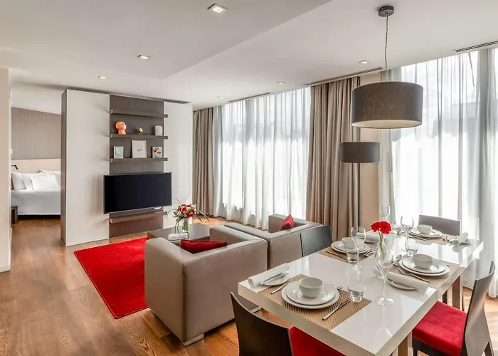 Hotell Nh Collection Center 4*