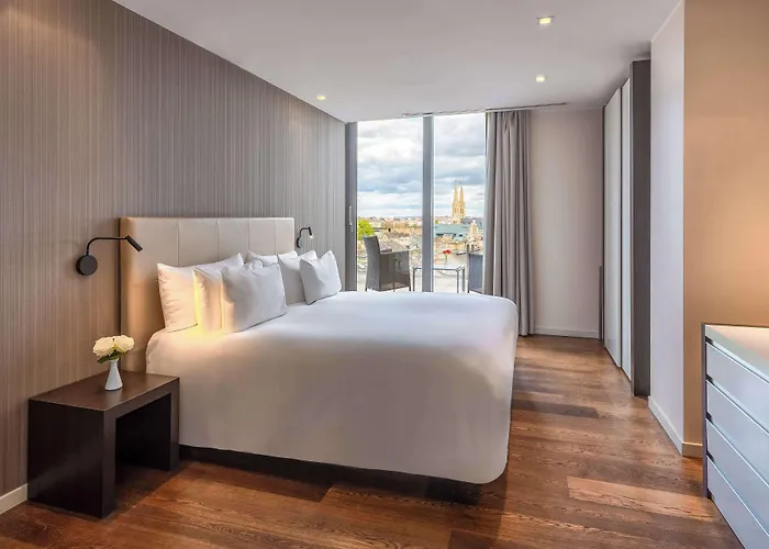 Nh Collection Center Hotell